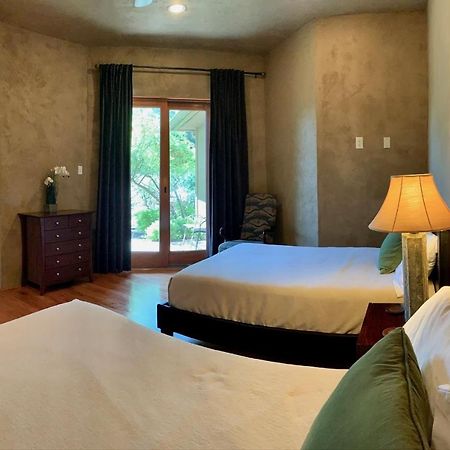 Scenic Hill Country Retreat - Rhino Ranch Villa New Braunfels Ngoại thất bức ảnh