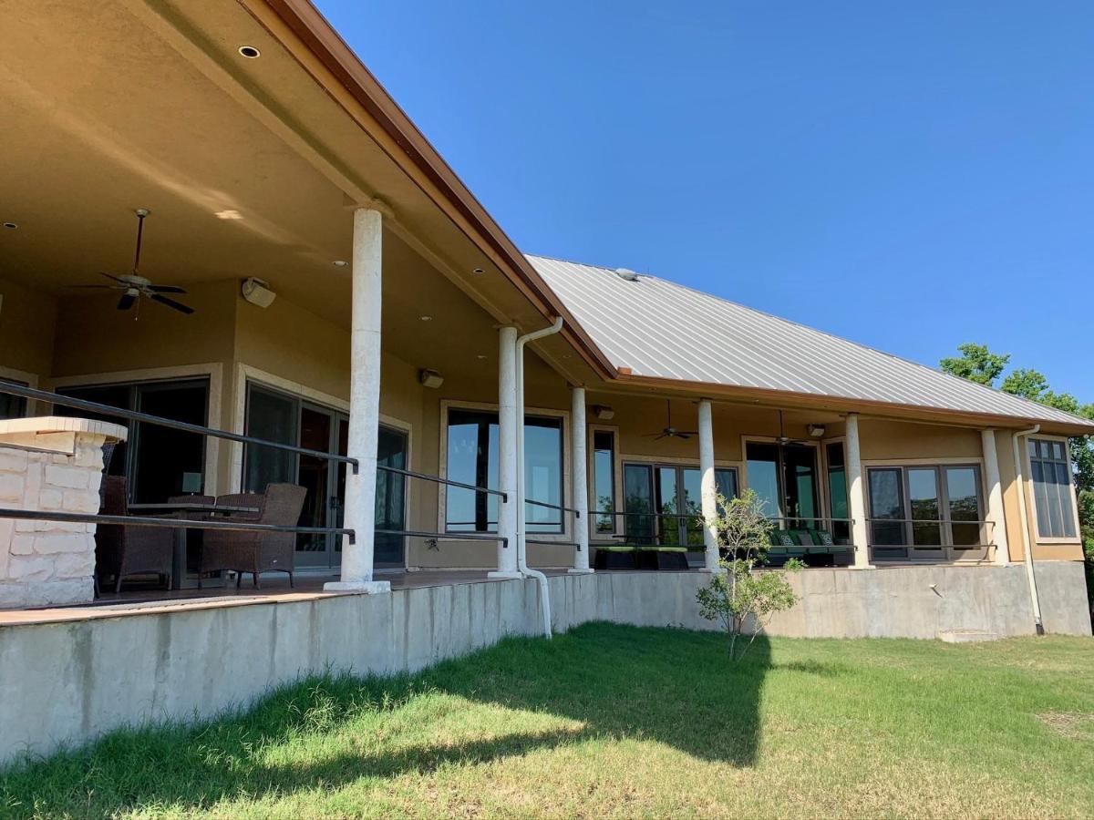 Scenic Hill Country Retreat - Rhino Ranch Villa New Braunfels Ngoại thất bức ảnh
