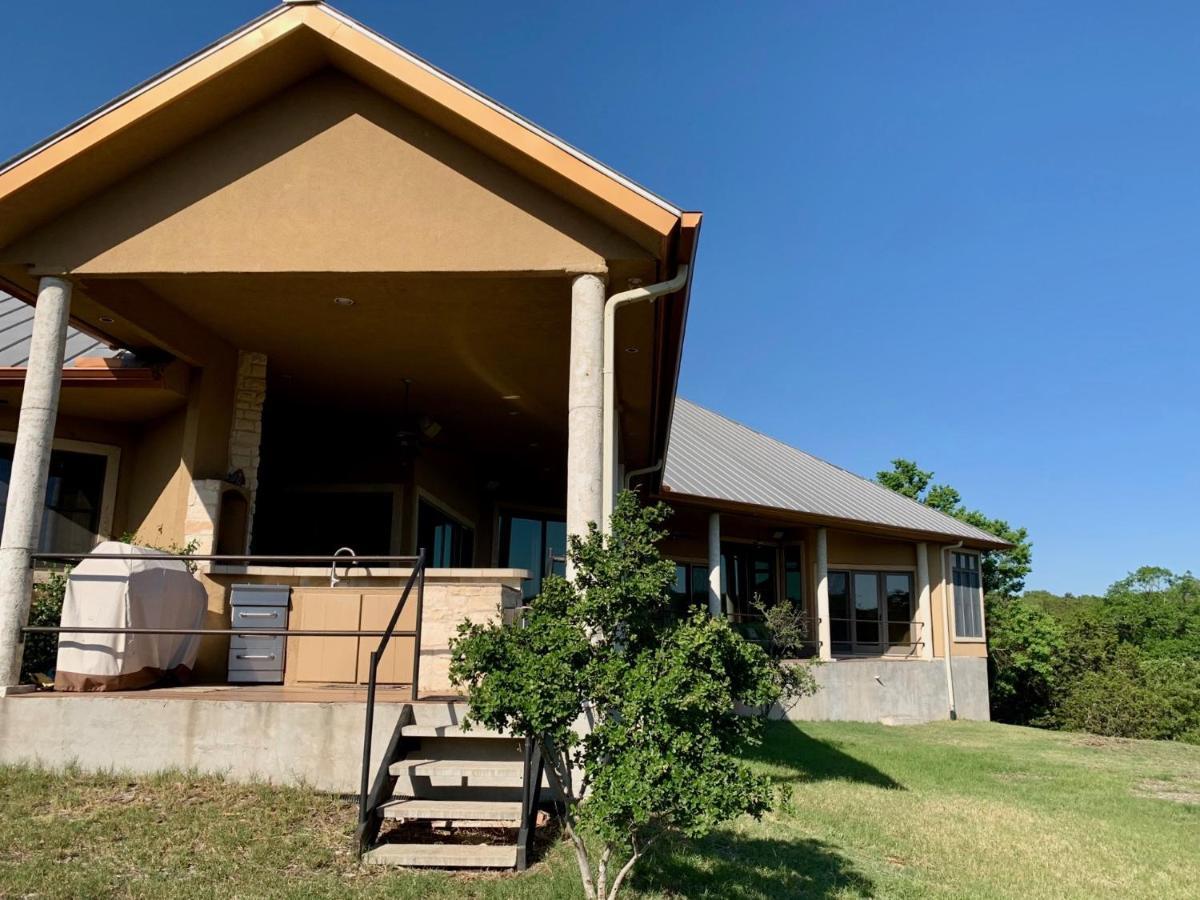 Scenic Hill Country Retreat - Rhino Ranch Villa New Braunfels Ngoại thất bức ảnh