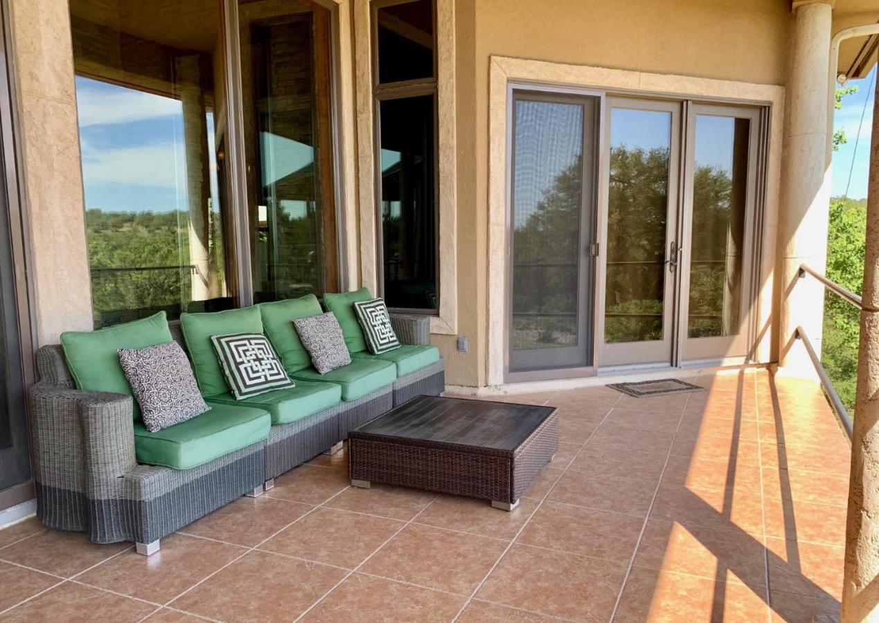 Scenic Hill Country Retreat - Rhino Ranch Villa New Braunfels Ngoại thất bức ảnh