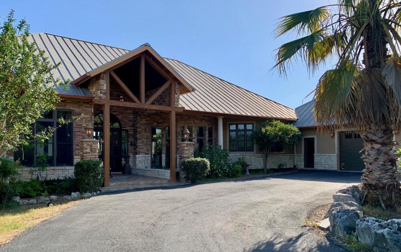 Scenic Hill Country Retreat - Rhino Ranch Villa New Braunfels Ngoại thất bức ảnh