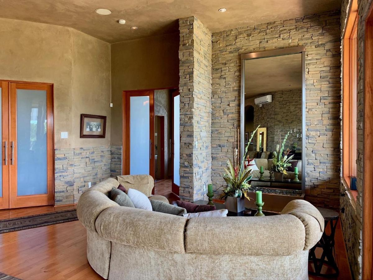 Scenic Hill Country Retreat - Rhino Ranch Villa New Braunfels Ngoại thất bức ảnh